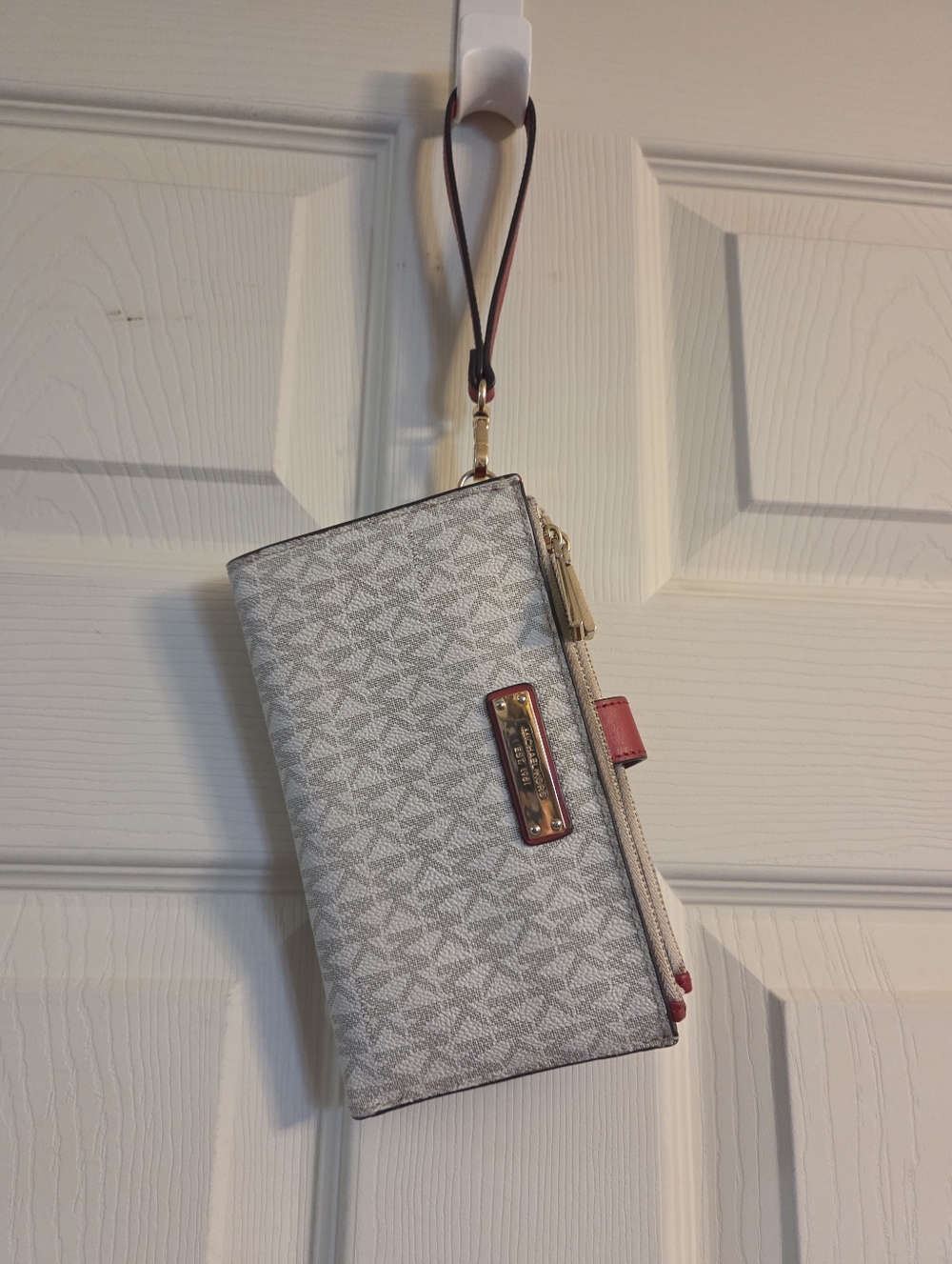 Michael Kors Red and Gray Signature Jet Set Wristlet Clutch